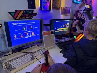 Amiga 4000 und Amiga 1200 Computer